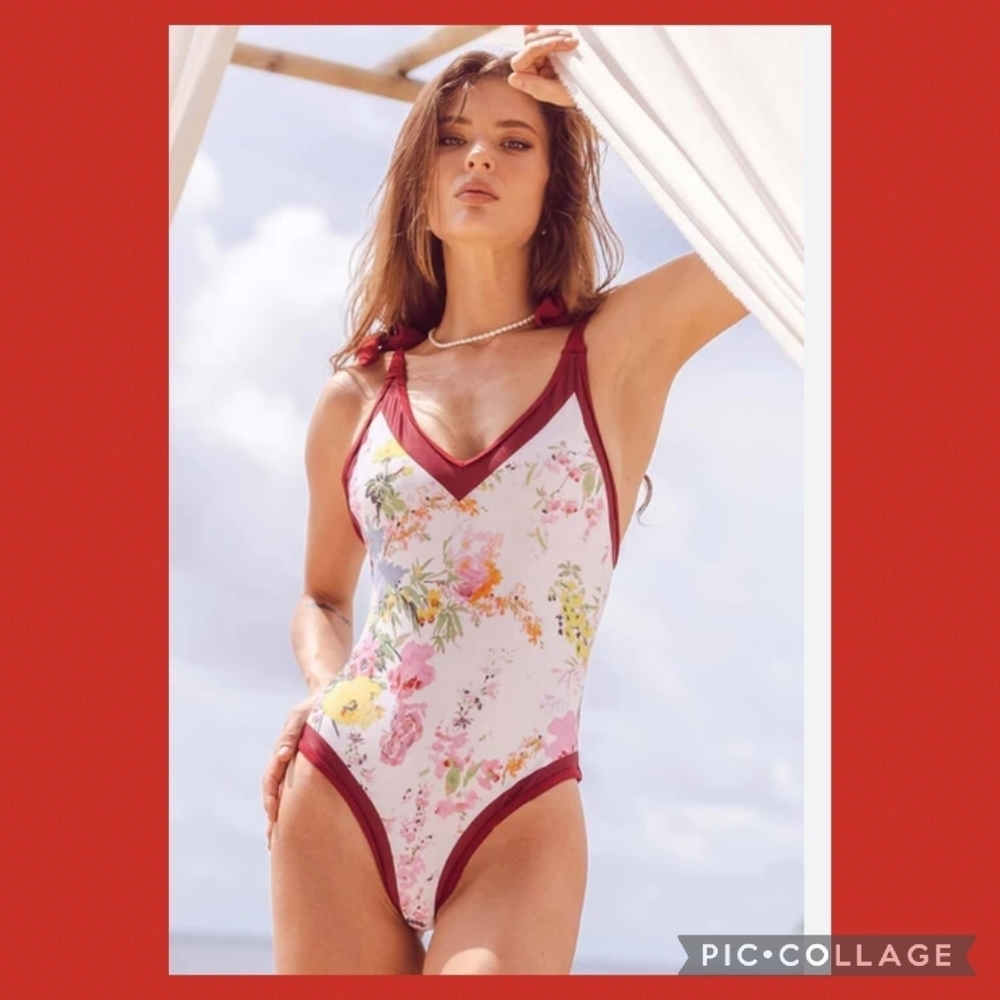 One piece flowers swimsuit 1